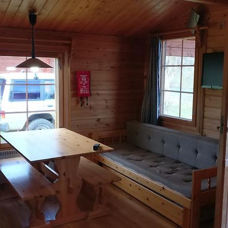 Vetsituvat Hotel Utsjoki Buitenkant foto