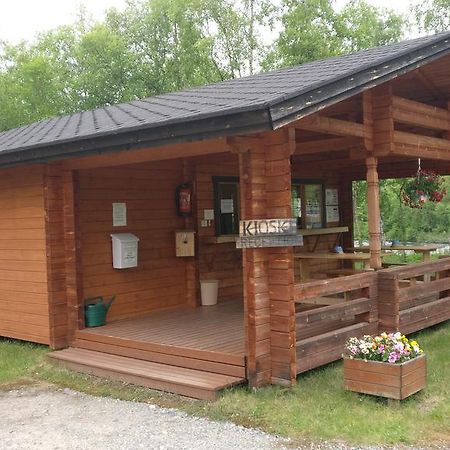 Vetsituvat Hotel Utsjoki Buitenkant foto