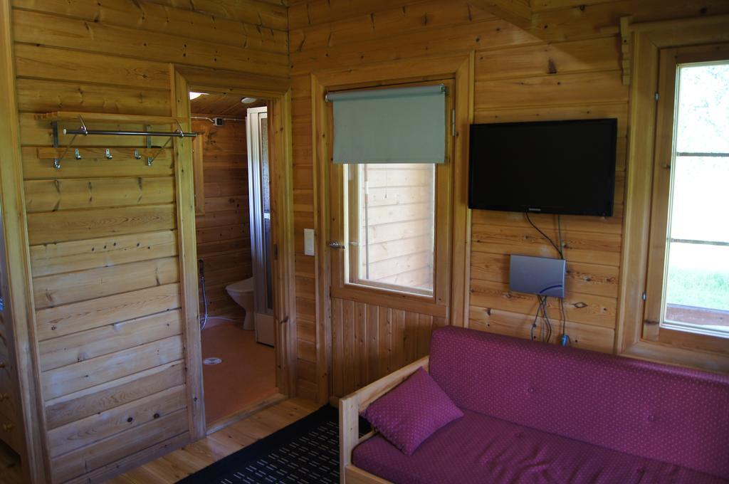 Vetsituvat Hotel Utsjoki Buitenkant foto